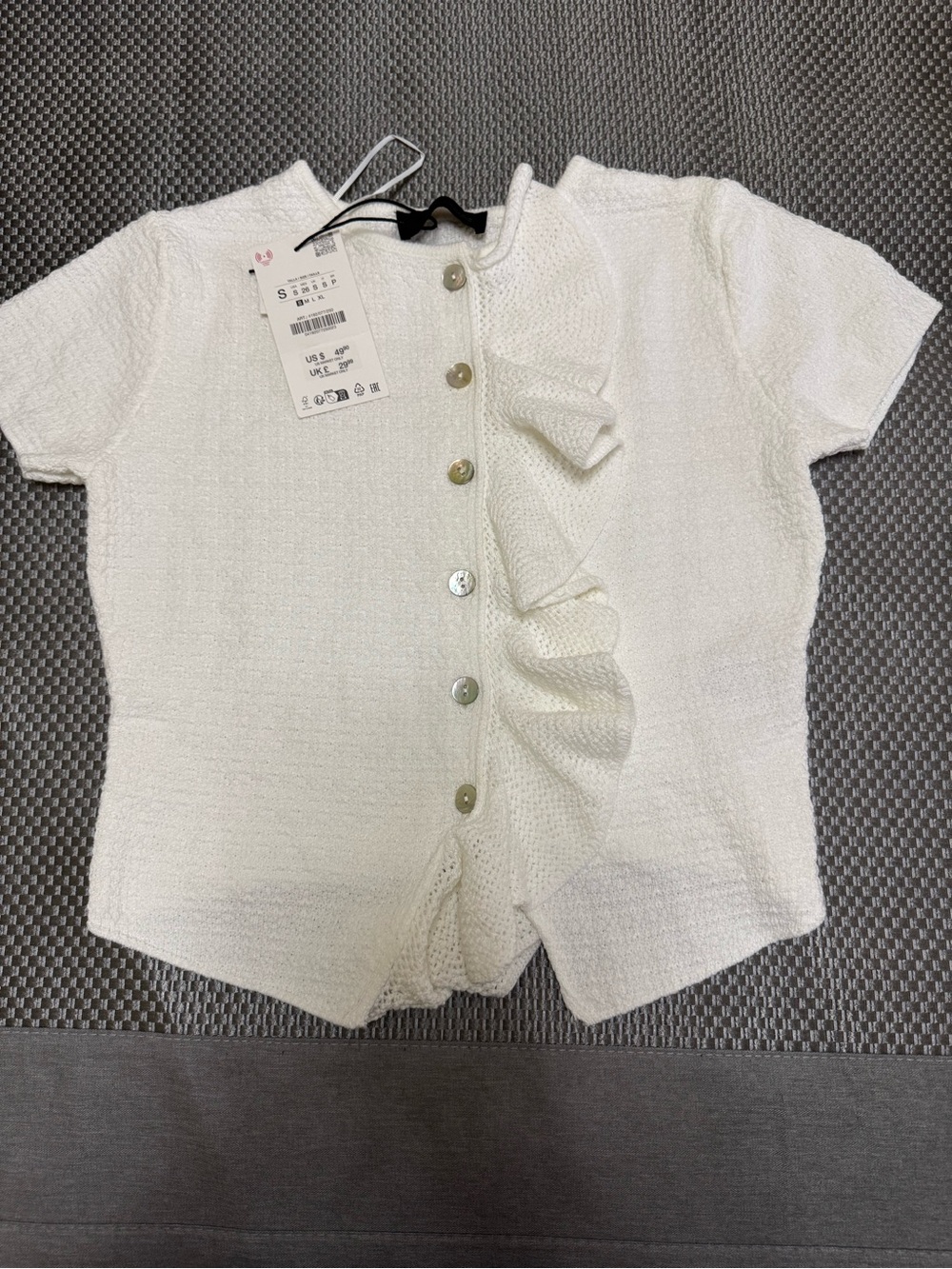Brand New Zara White Short-Sleeve Ruffle Button Top